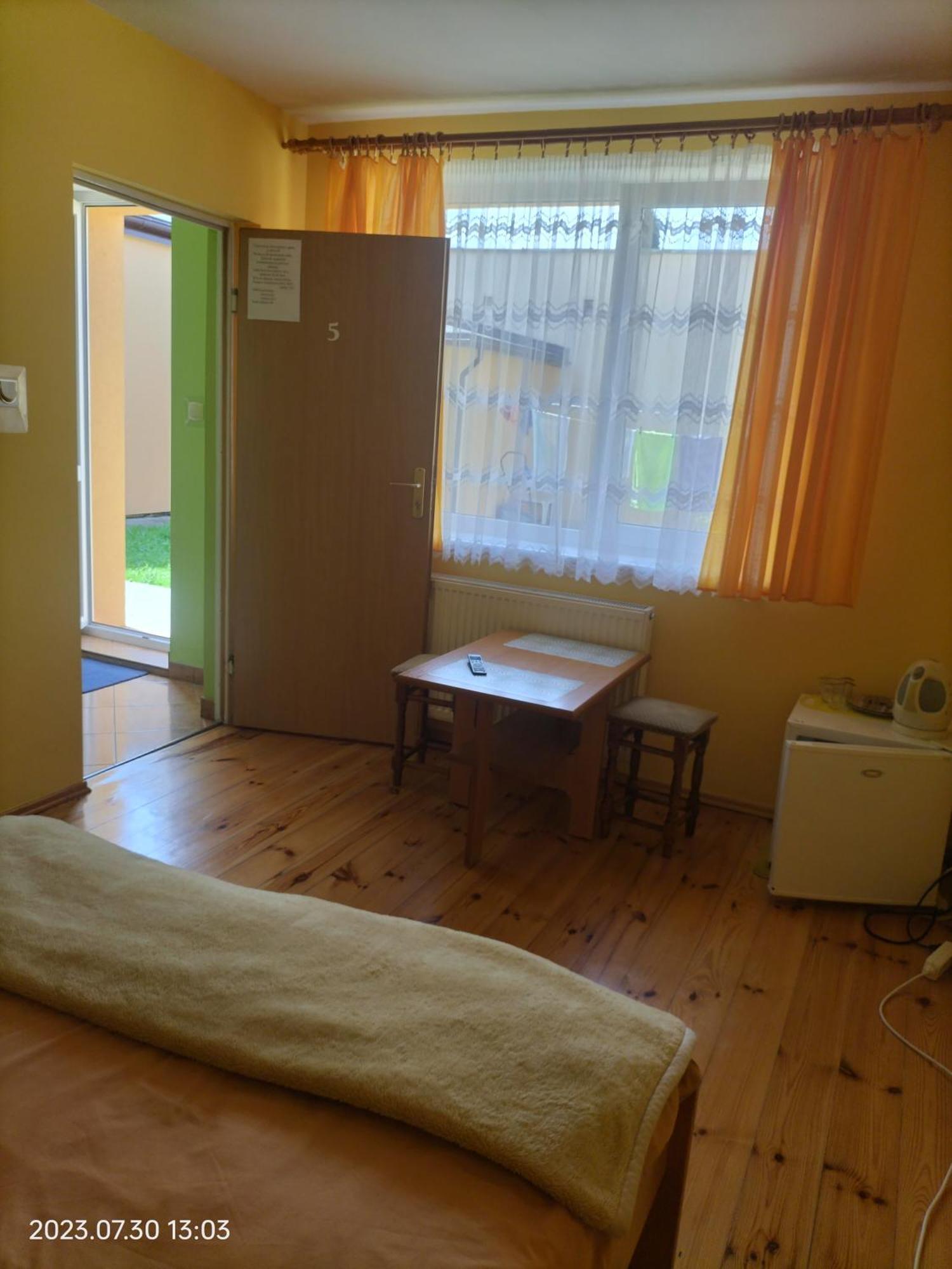 Pokoje Goscinne U Basi Мельно Номер фото